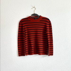 Theory Red/Deep Navy Lemdora Prosecco Sweater